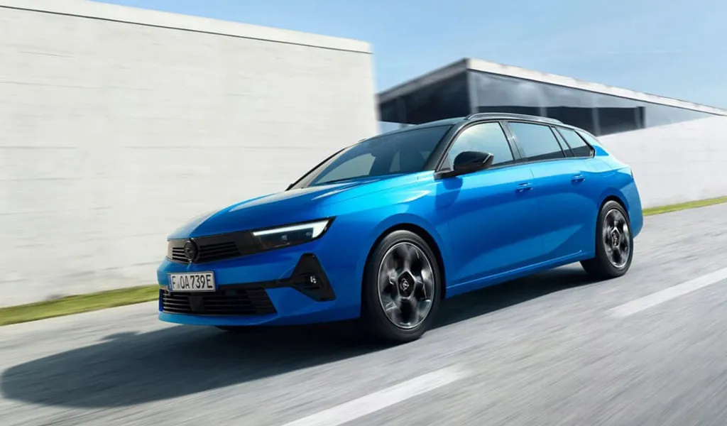 Opel Astra Sports Tourer a Torino